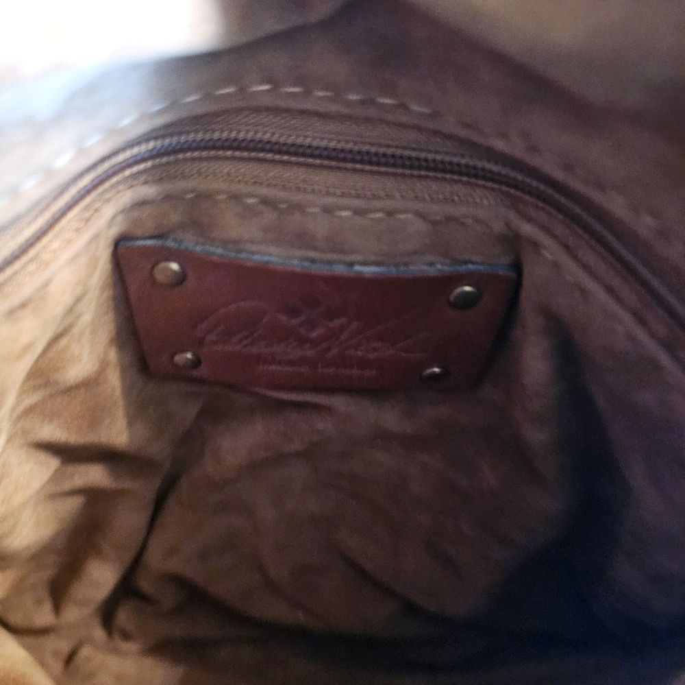 Patricia Nash Granada Flap Crossbody 🤎 - Picture 4 of 8
